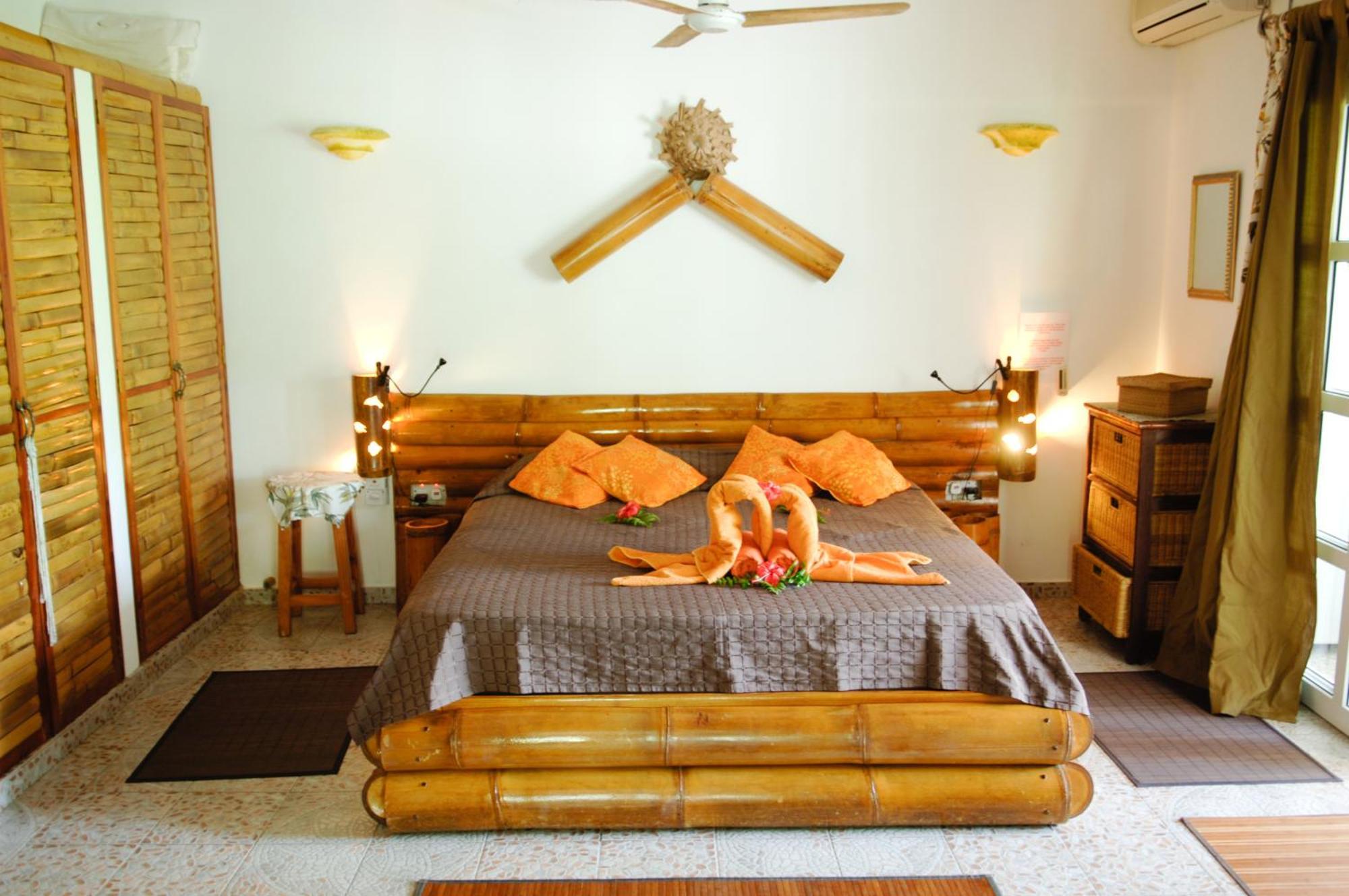 Beau Bamboo Apartment Beau Vallon  Room photo